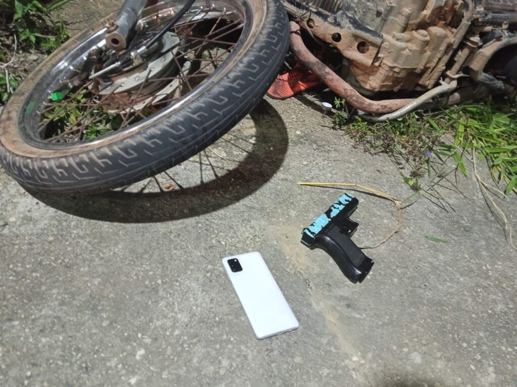 Roubo de celular na Colônia Treze