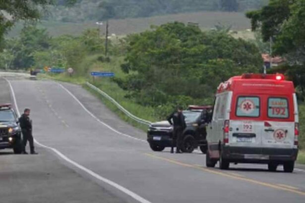 Operação policial na BR-235 em Areia Branca durante saída temporária de internos