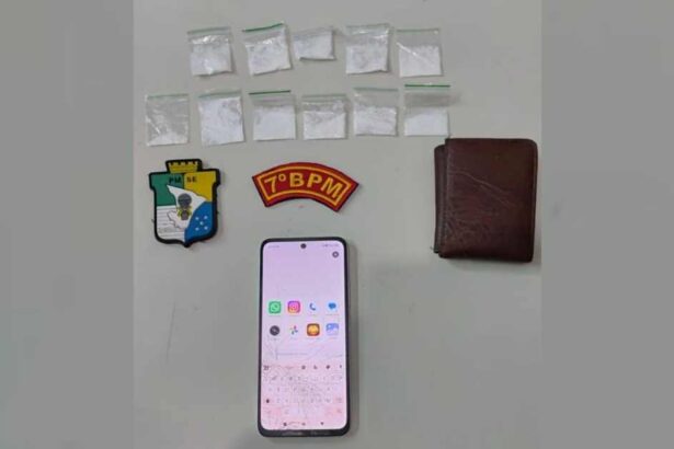 Polícia Militar durante ocorrência de tráfico de drogas em Lagarto