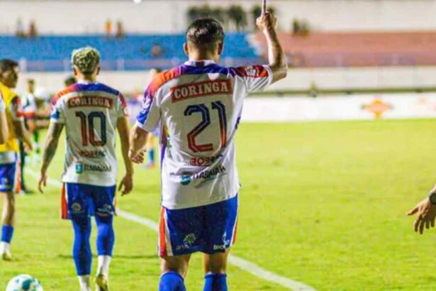 ogadores do Itabaiana comemorando vaga na Copa do Brasil 2027.