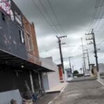 Prefeito Sérgio Reis visita às obras de pavimentação no Bairro Libório.