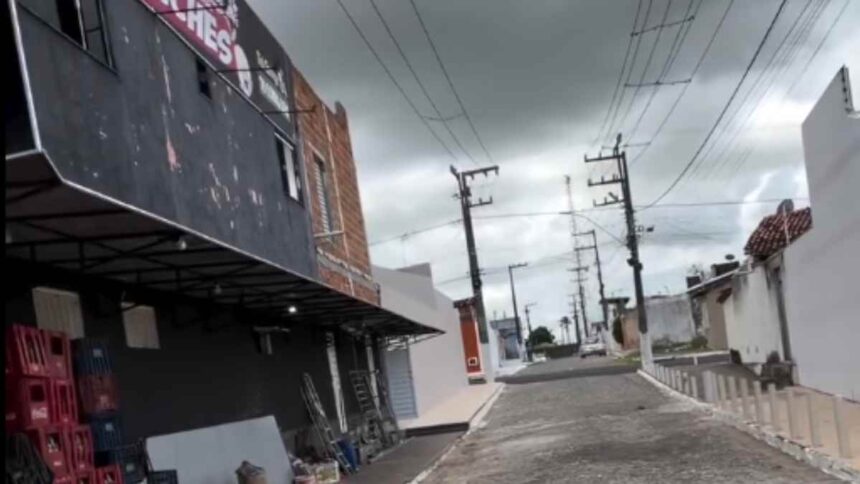 Prefeito Sérgio Reis visita às obras de pavimentação no Bairro Libório.