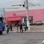 Motocicleta apreendida pela Polícia Militar após perseguição no centro de Lagarto.