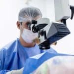 médico especializado em uma ação pública de saúde do Estado.