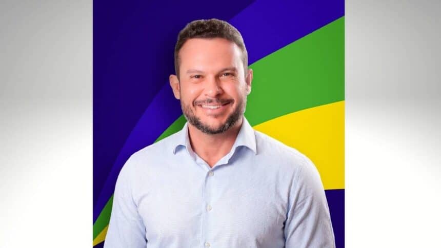 Foto do Delegado Clever Farias
