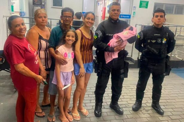 Equipe da Polícia Militar de Sergipe atuando em ocorrência de resgate na capital.
