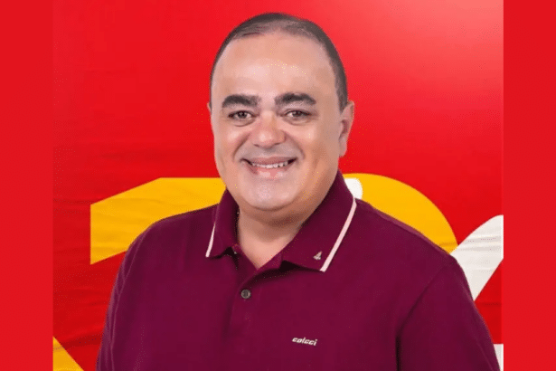 Prefeito de Simão Dias Cristiano Viana