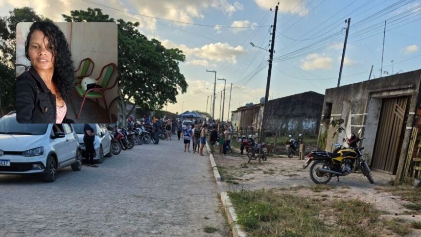 Familiares e amigos reunidos durante o sepultamento em cemitério local em Lagarto.